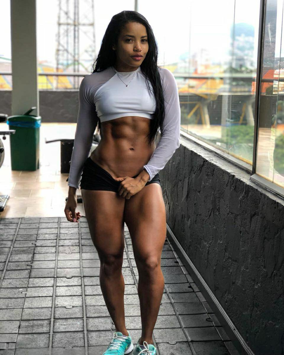 Black muscle girl