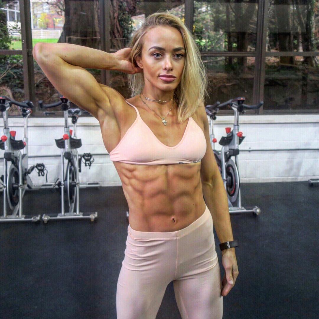 Jessica Gresty Beauty muscle