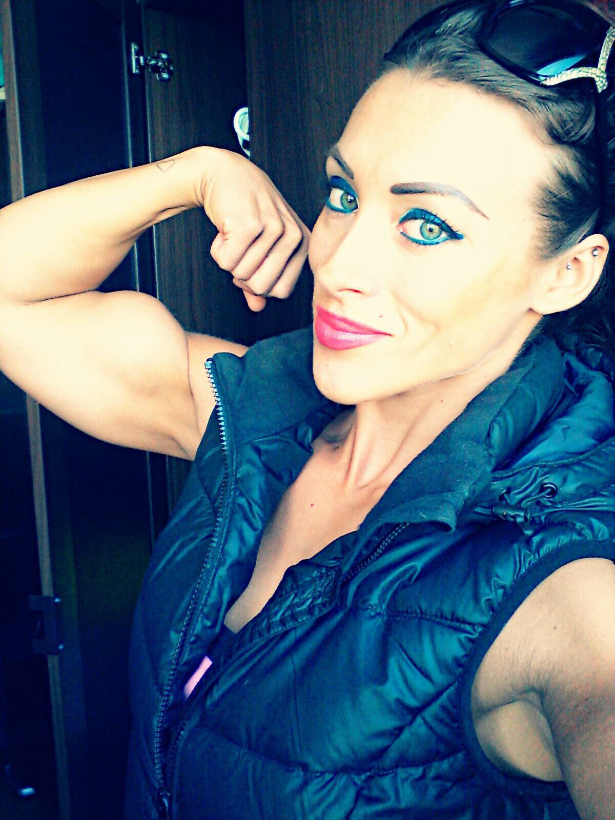 Susanna Tirpak biceps