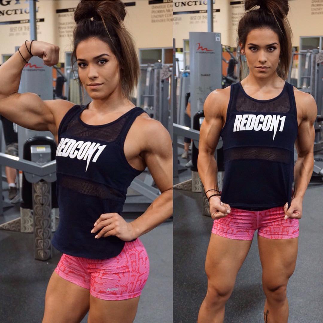 Cassandra Martin biceps