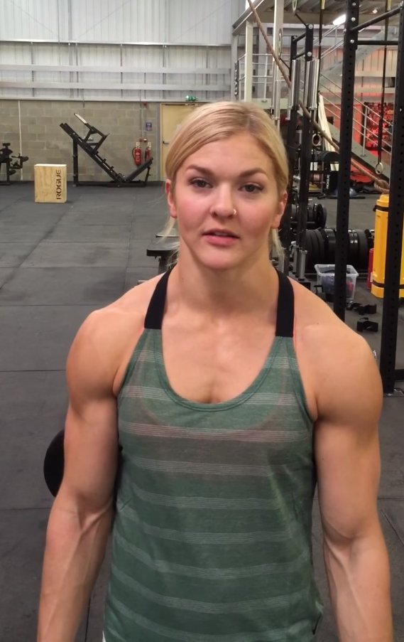 Brooke ence мускулы